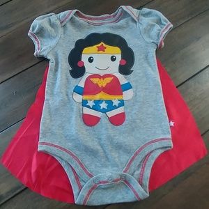 Wonder woman onesie Sz 6/9 months